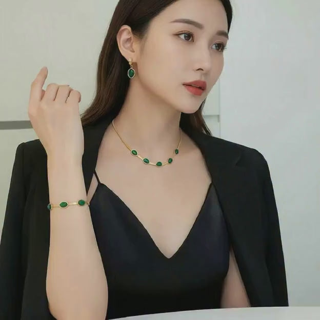 Oval Green Crystal Pendant Necklace Set With Bracelet